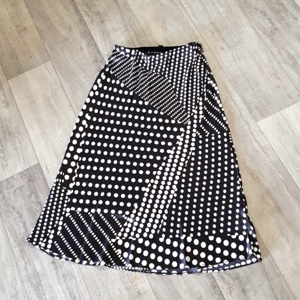 Womens Pokadot Skirt EXPRESS Sz XS Black and White b61